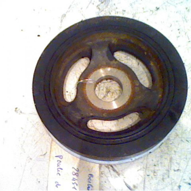 Poulie de vilebrequin occasion CITROEN BERLINGO I Phase 2 11-2002->10-2010 1.6 HDI 92ch 00000515T3 1