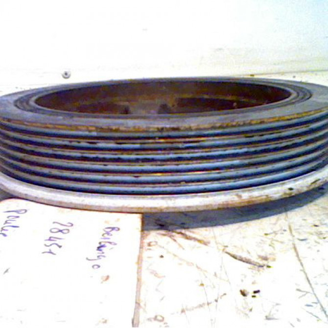 Poulie de vilebrequin occasion CITROEN BERLINGO I Phase 2 11-2002->10-2010 1.6 HDI 92ch 00000515T3 2