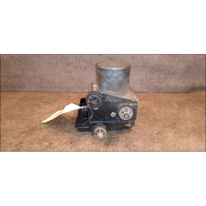 Unité hydraulique ABS occasion AUDI A4 III Phase 1 AVANT 05-2008->10-2011 3
