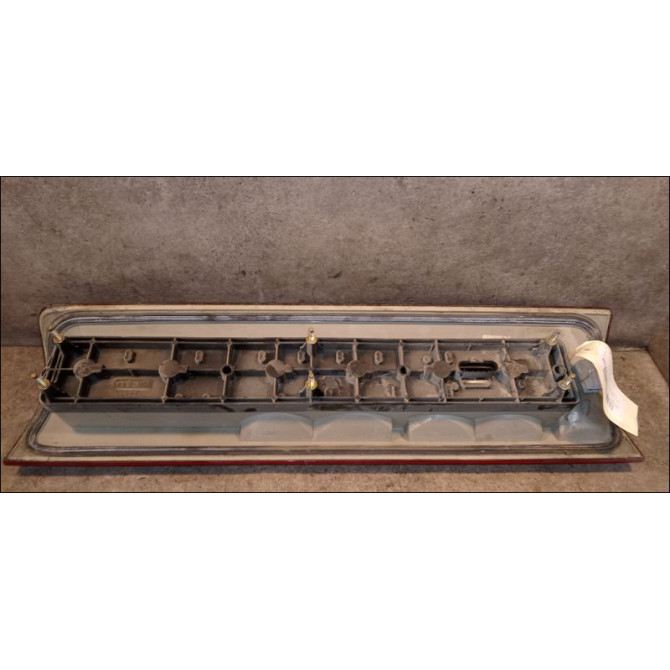 Feu arrière gauche occasion 2