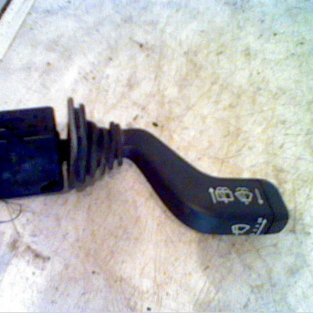 Commande essuie glace occasion OPEL CORSA III Phase 2 08-2003->09-2006 1.3 CDTI 9185417