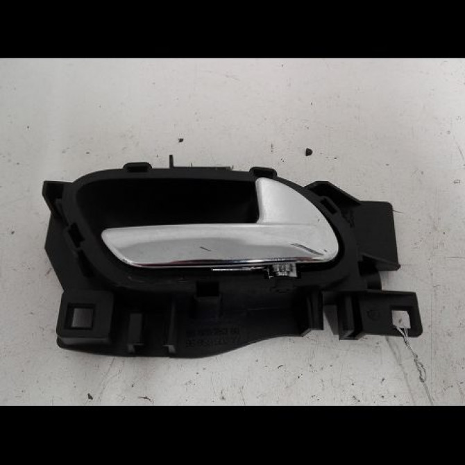 Poignee int porte ard occasion PEUGEOT 308 I Phase 1 SW 05-2008->03-2011 1.6 HDI 110ch 9144C8 1