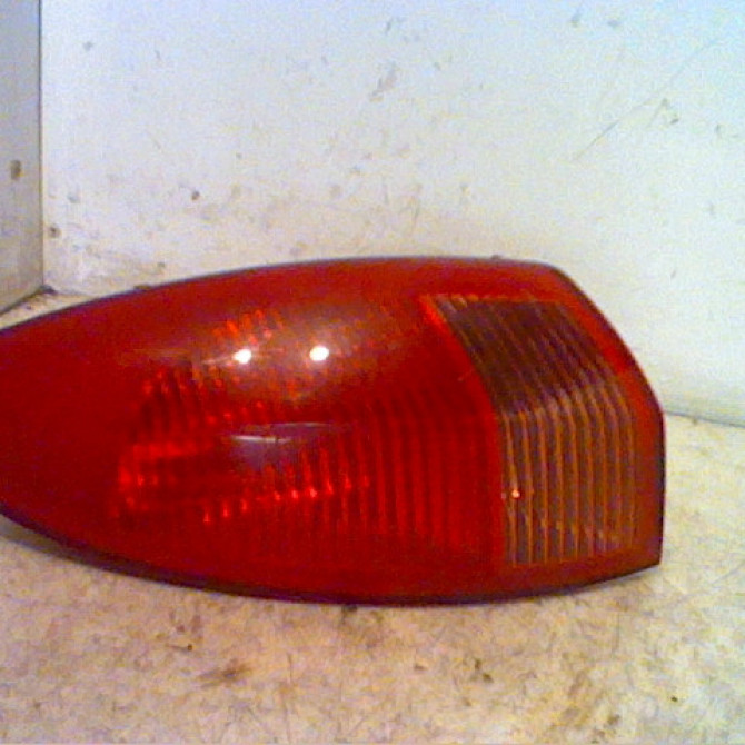 Feu arrière gauche occasion ALFA ROMEO 147 Phase 1 09-2000->09-2004 46556349 1