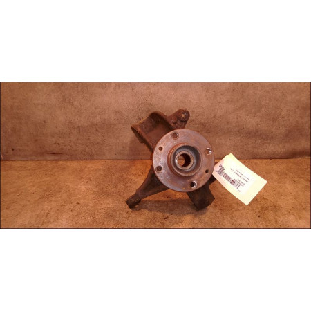 Moyeu avd occasion RENAULT MEGANE II Phase 1 09-2003->12-2005 1.6 16v 7701207677