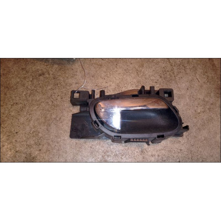 Poignee int porte ard occasion PEUGEOT 308 I Phase 1 09-2007->03-2011 1.6 HDI 16v 110ch 9144C8