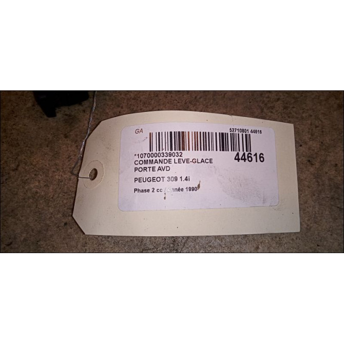 Commande lève-glace porte avant droite occasion PEUGEOT 309 Phase 2 07-1989->12-1993 1.4i 2