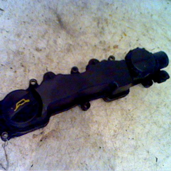 Couvre culasse occasion CITROEN C5 I Phase 2 09-2004->06-2008 1.6 HDi 110ch 00000248L1 1