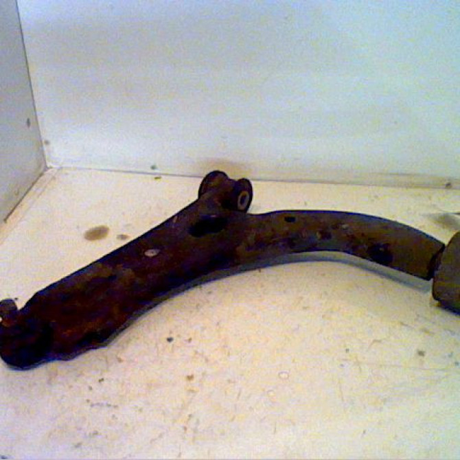 Triangle inf avg occasion FORD FIESTA V Phase 1 09-2002->10-2005 1706971 1