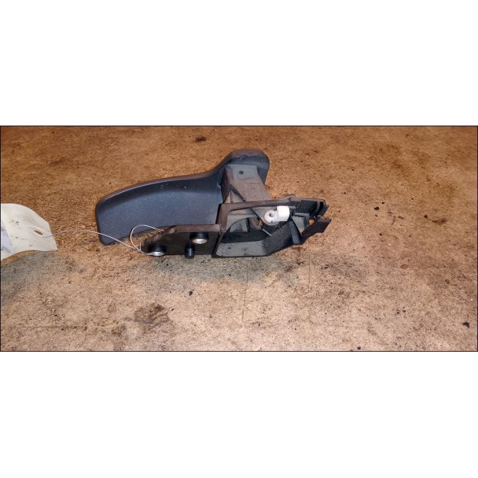 Poignee int porte avg occasion PEUGEOT BOXER III Phase 1 06-2006->... 2.2 HDI 100ch 911761 2