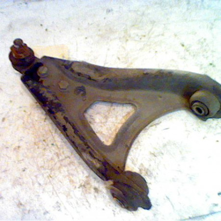 Triangle inf avd occasion RENAULT MEGANE I Phase 1 11-1995->03-1999 8200737135