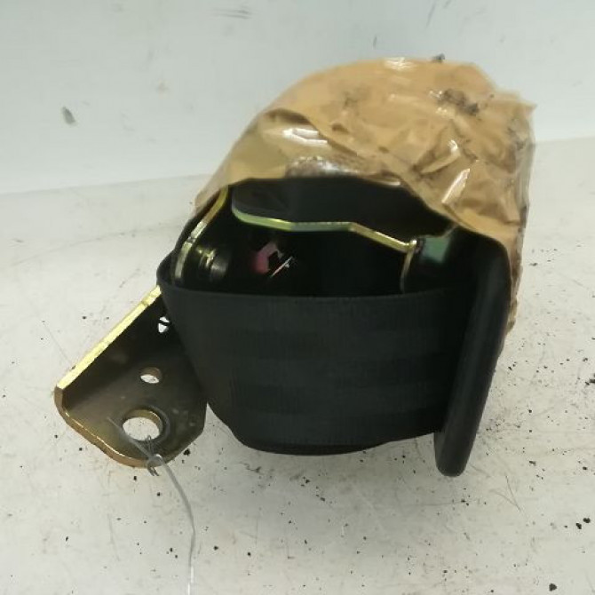 Ceinture arrière gauche occasion VOLKSWAGEN GOLF V Phase 1 11-2003->10-2008 1K6857805DRGR 1