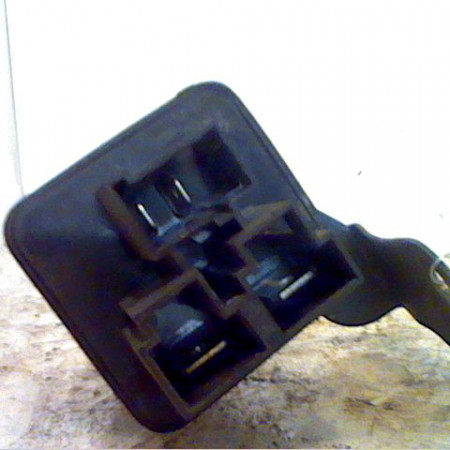 Boitier de préchauffage occasion NISSAN ALMERA TINO Phase 2 04-2003->09-2006 2.2 DCI 112ch 27120BU701