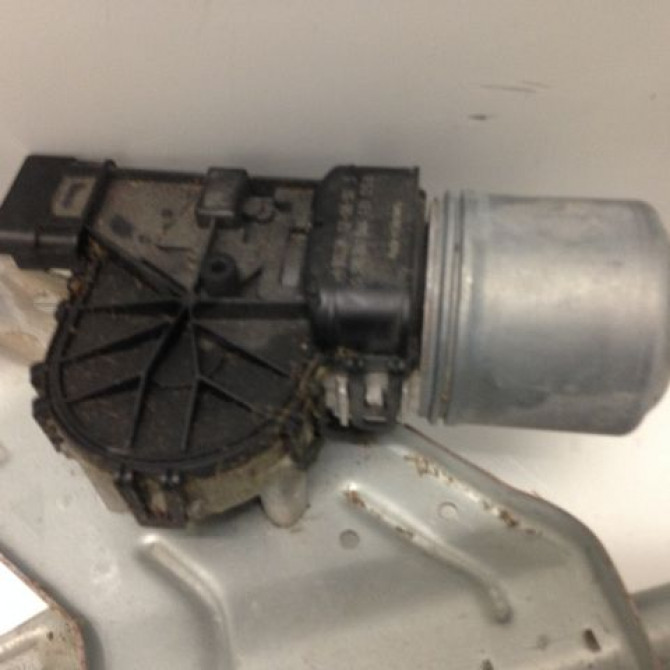 Moteur essuie-glace avant occasion DACIA SANDERO I Phase 1 06-2008->10-2012 8200619512 2