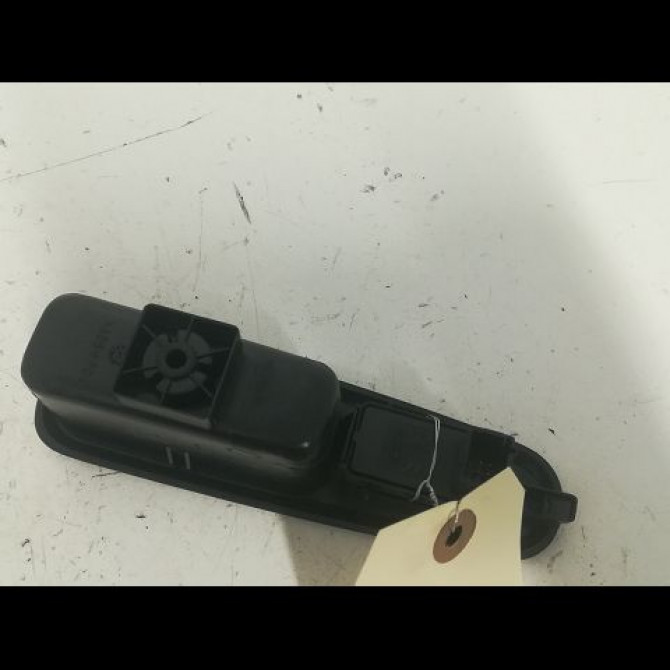 Commande leve-glace porte arrière gauche occasion PEUGEOT 5008 I Phase 1 11-2009->12-2013 1.6 HDI 112ch 6490RK 2