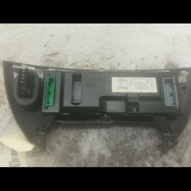 Commande de chauffage occasion RENAULT SCENIC I Phase 2 08-1999->06-2003 1.9 DCI 100ch 2