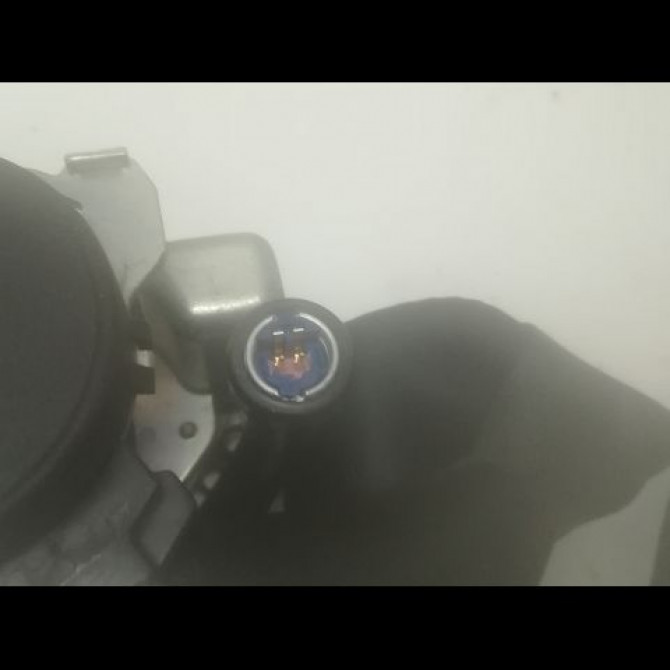 Ceinture avant droite occasion PEUGEOT 308 I Phase 1 09-2007->03-2011 1.6 HDI 16v 90ch 8975K5 4