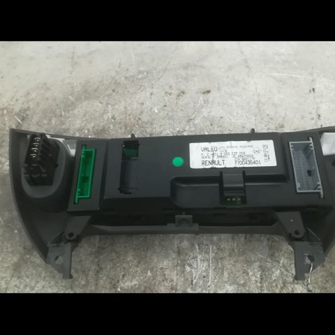 Commande de chauffage occasion RENAULT SCENIC I Phase 2 08-1999->06-2003 1.9 DCI 100ch 2
