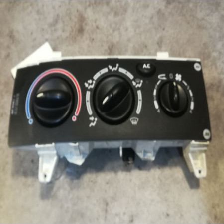 Commande de chauffage occasion RENAULT SCENIC I Phase 2 08-1999->06-2003 1.9 DTI 80ch