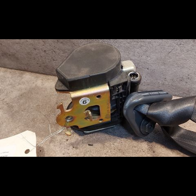 Ceinture arrière gauche occasion RENAULT MEGANE II Phase 1 04-1995->04-1999 1.6i 113ch 8200562496 3