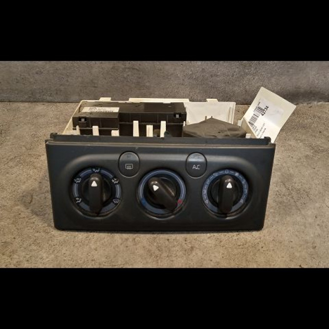 Commande de chauffage occasion RENAULT LAGUNA I Phase 2 04-1998->11-2000 1.9 DTI 1