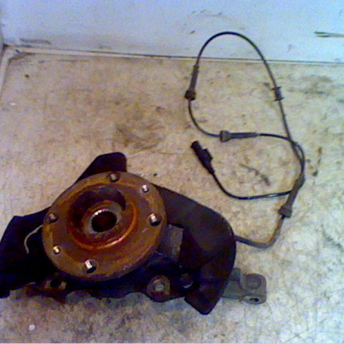 Moyeu avd occasion FORD KA II Phase 1 10-2008->... 1.2i 69ch 1587548 1