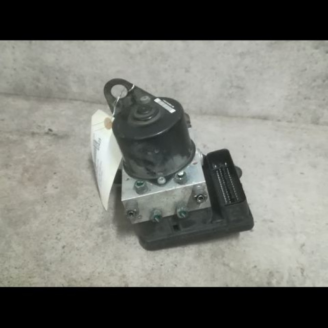 Unité hydraulique ABS occasion PEUGEOT 206 206 phase 1 SW 2002-06-01->2006-12-31 1.6 HDI 110ch 4541V8 1
