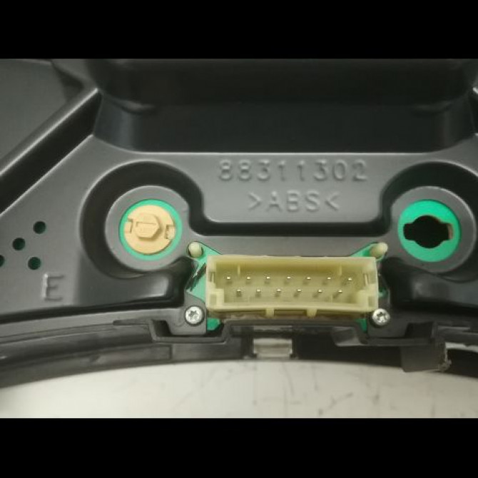 Compteur occasion OPEL CORSA III Phase 1 10-2000->08-2003 1.4i 16v 3