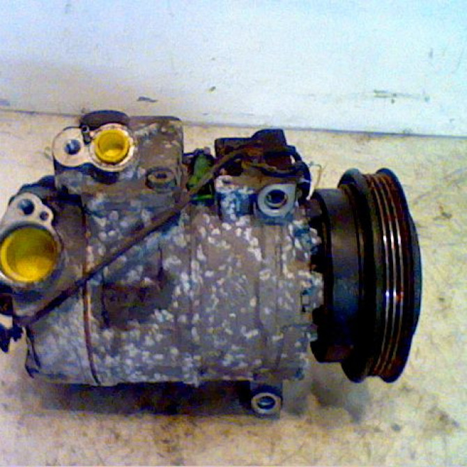 Compresseur air conditionne occasion VOLKSWAGEN PASSAT IV Phase 1 10-1996->10-2000 1