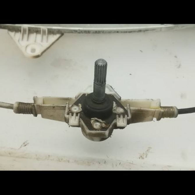 Mecanisme leve-glace arrière gauche occasion RENAULT MEGANE I Phase 2 03-1999->06-2003 1.9 DTI 7700834343 2