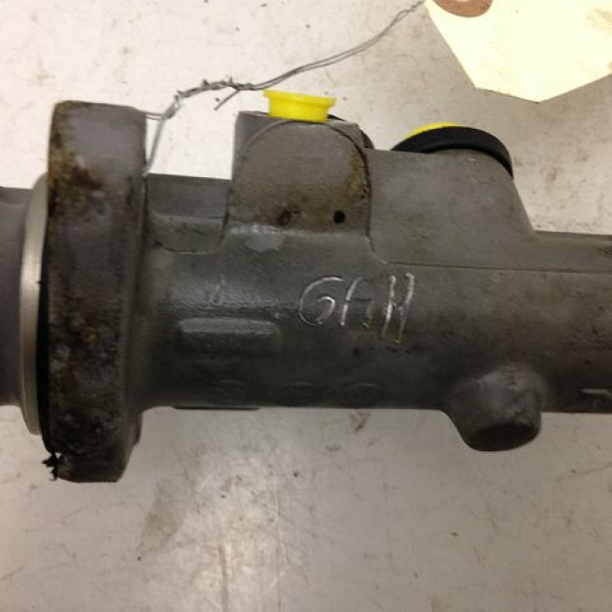 Maitre cylindre occasion RENAULT MEGANE I Phase 2 03-1999->06-2003 1.6 16v 7701206792 2