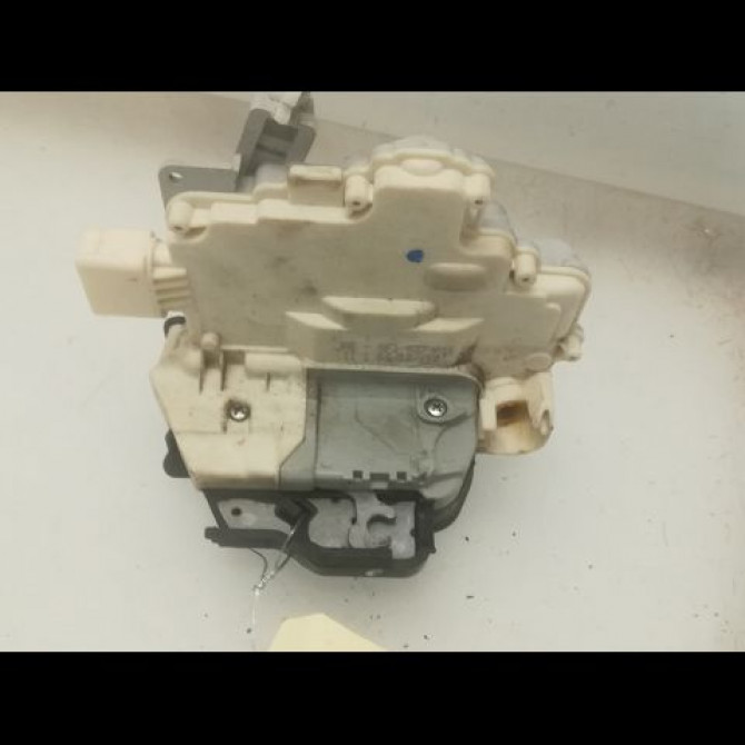 Serrure porte avg occasion AUDI A4 II Phase 2 09-2004->04-2008 8E1837015AA 3