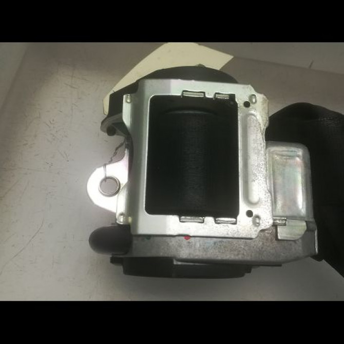 Ceinture avant droite occasion AUDI A4 II Phase 2 09-2004->04-2008 8E0857706FV04 2