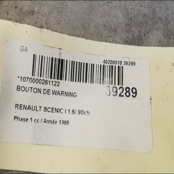 Bouton de warning occasion RENAULT SCENIC I Phase 1 09-1996->08-1999 1.6i 90ch 7700841043 2