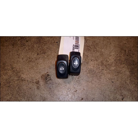 Commande lève-glace porte avant gauche occasion RENAULT MEGANE I Phase 1 11-1995->03-1999 1.4 7700838101