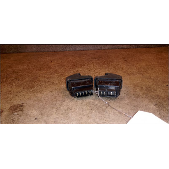 Commande lève-glace porte avant gauche occasion RENAULT MEGANE I Phase 1 11-1995->03-1999 1.9 D 7700838101 3