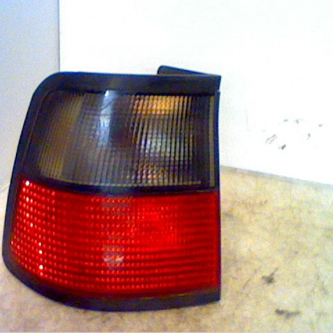 Feu arrière gauche occasion CITROEN XANTIA Phase 1 03-1993->06-1998 1.9 TD 00006350K2 1