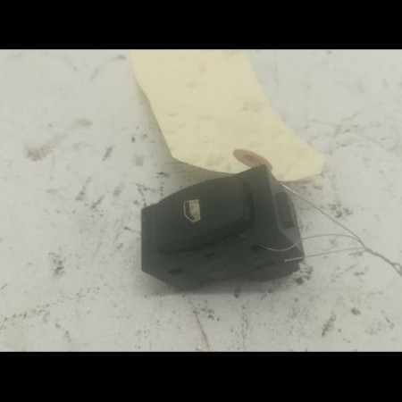 Commande leve-glace porte arrière droite occasion PEUGEOT 407 Phase 1 04-2004->07-2008 1.6 HDI 16v 6554E8