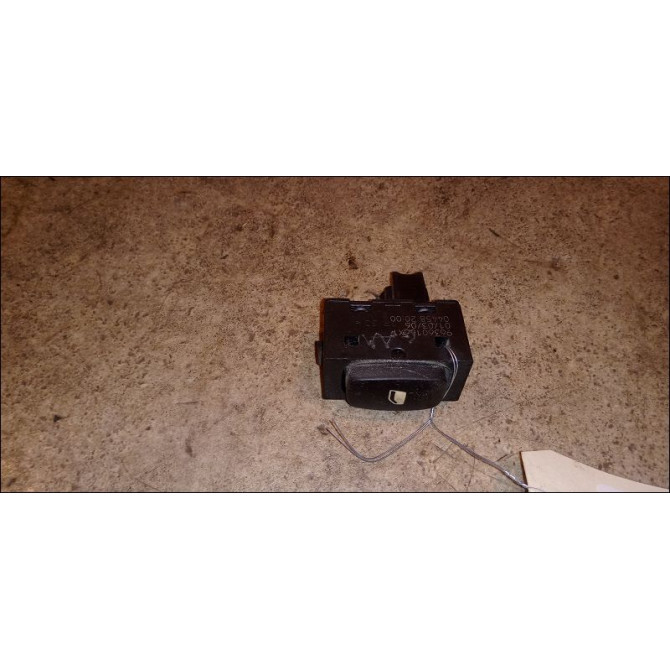 Commande leve-glace porte arrière droite occasion PEUGEOT 407 Phase 1 04-2004->07-2008 1.6 HDI 16v 6554E8 1