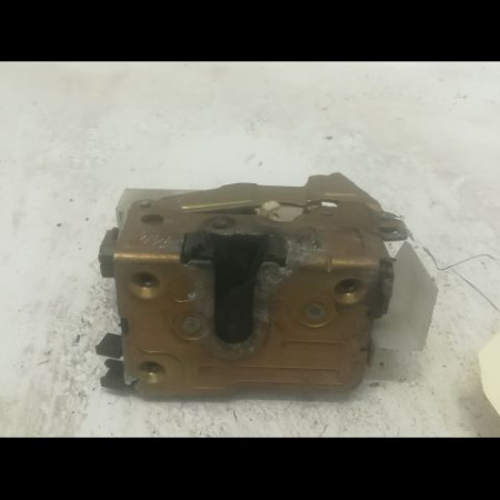 Serrure porte ard occasion RENAULT MEGANE I Phase 1 11-1995->03-1999 1.9 DTI 7701469183