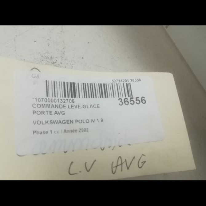 Commande lève-glace porte avant gauche occasion VOLKSWAGEN POLO IV Phase 1 01-2002->05-2005 1.9 SDI 3
