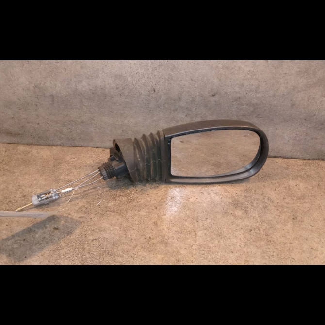 Retroviseur exterieur manuel droit occasion FIAT PUNTO II Phase 2 05-2003->10-2009 1.2i 60ch 735380180 1