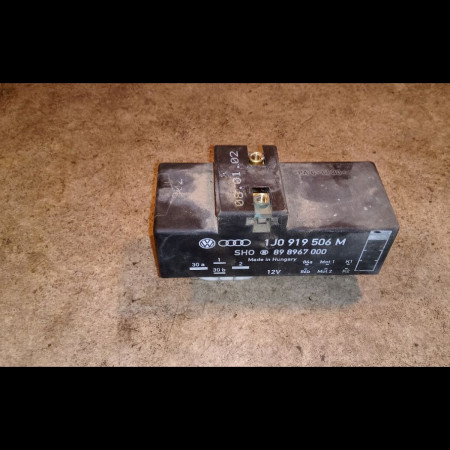 Boitier de préchauffage occasion VOLKSWAGEN POLO IV Phase 1 01-2002->05-2005 1.4 TDI 75ch