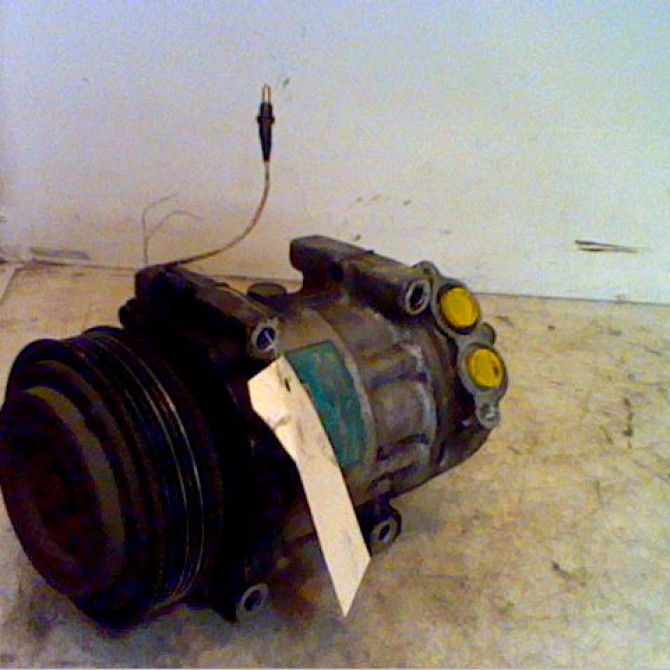 Compresseur air conditionne occasion RENAULT ESPACE III Phase 1 12-1996->09-2002 2.0 7700859676 1