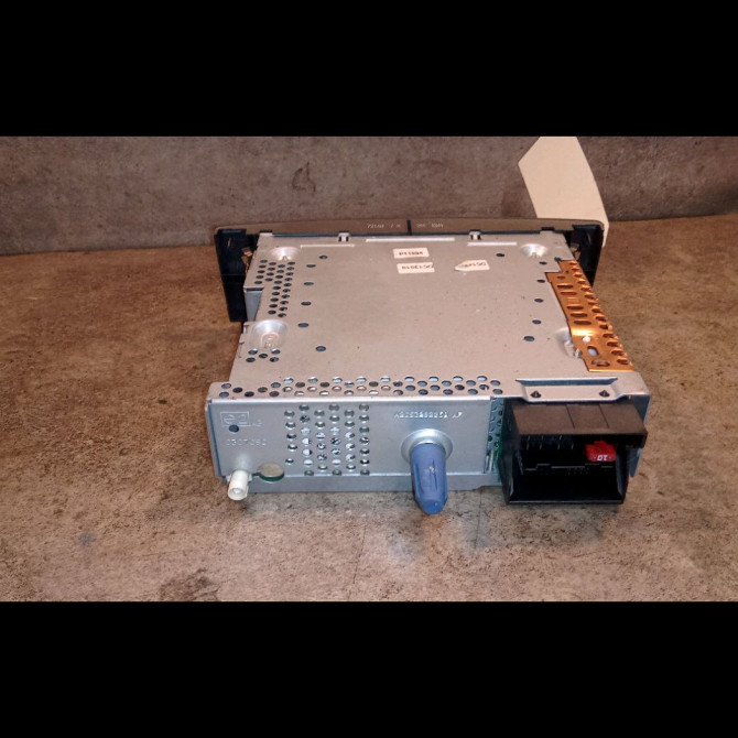 Autoradio occasion PEUGEOT 308 I Phase 1 09-2007->03-2011 1.6 HDI 16v 90ch 16077683XH 2