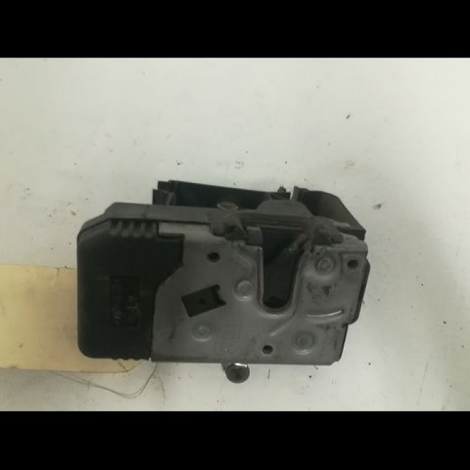 Serrure porte avg occasion NISSAN PRIMASTAR phase 1 08-2006->... 2.0 DCI 115ch 8050300QAE 1