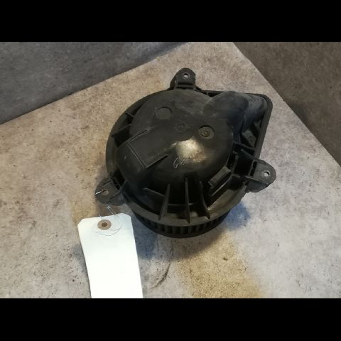 Ventilateur de chauffage occasion RENAULT TRAFIC II Phase 1 10-2001->08-2006 1.9 DCI 82ch 7701208225 2