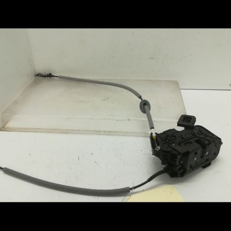 Serrure porte ard occasion VOLKSWAGEN TOURAN III Phase 1 06-2015->... 5TA839016E