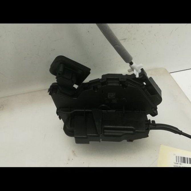Serrure porte ard occasion VOLKSWAGEN TOURAN III Phase 1 06-2015->... 5TA839016E 3