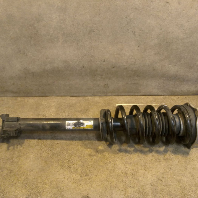 Amortisseur avant droit occasion MERCEDES CLASSE C IV 205320233028 3