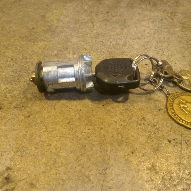 Antivol de direction occasion FORD MONDEO I Phase 1 01-1993->09-1996 1